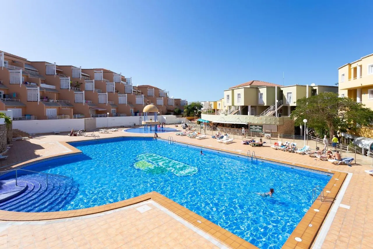 Home2Book Apart Costa Adeje, Pool 公寓 阿德耶